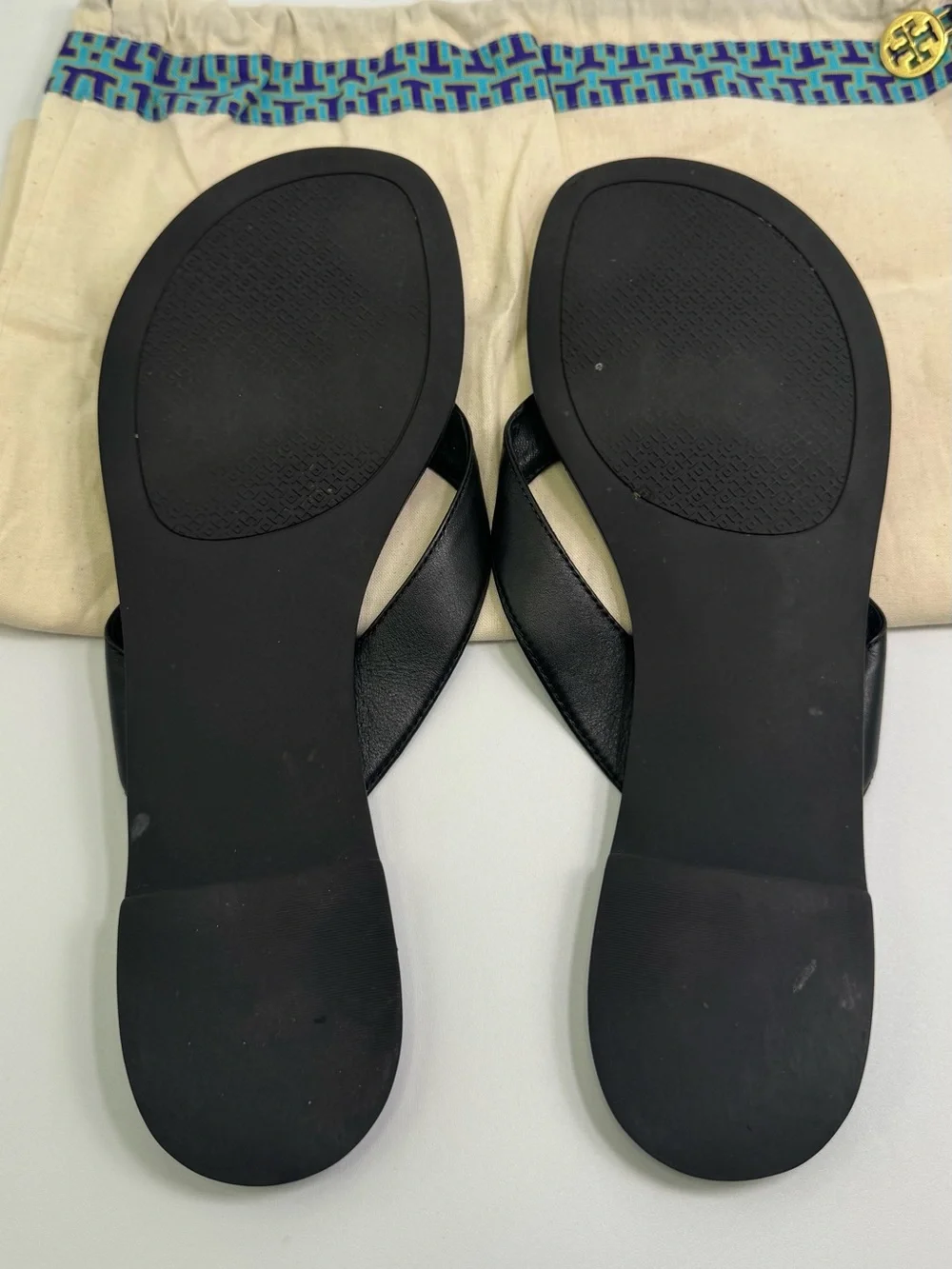 Tory Burch MONROE Black Leather Logo Sandals Flip Flops Thong 9 IN BOX
